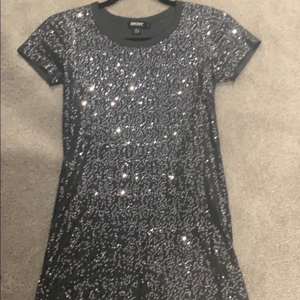 Dkny top